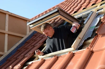 Pose de fenêtres de toit Velux à Monteplain